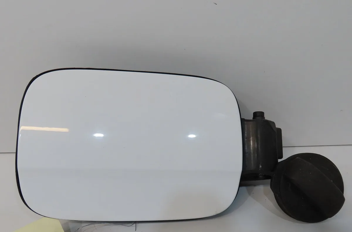 Volet de trappe carburant Audi A4 B8 (8K2) 2.0 tfsi (2008-2015) occasion