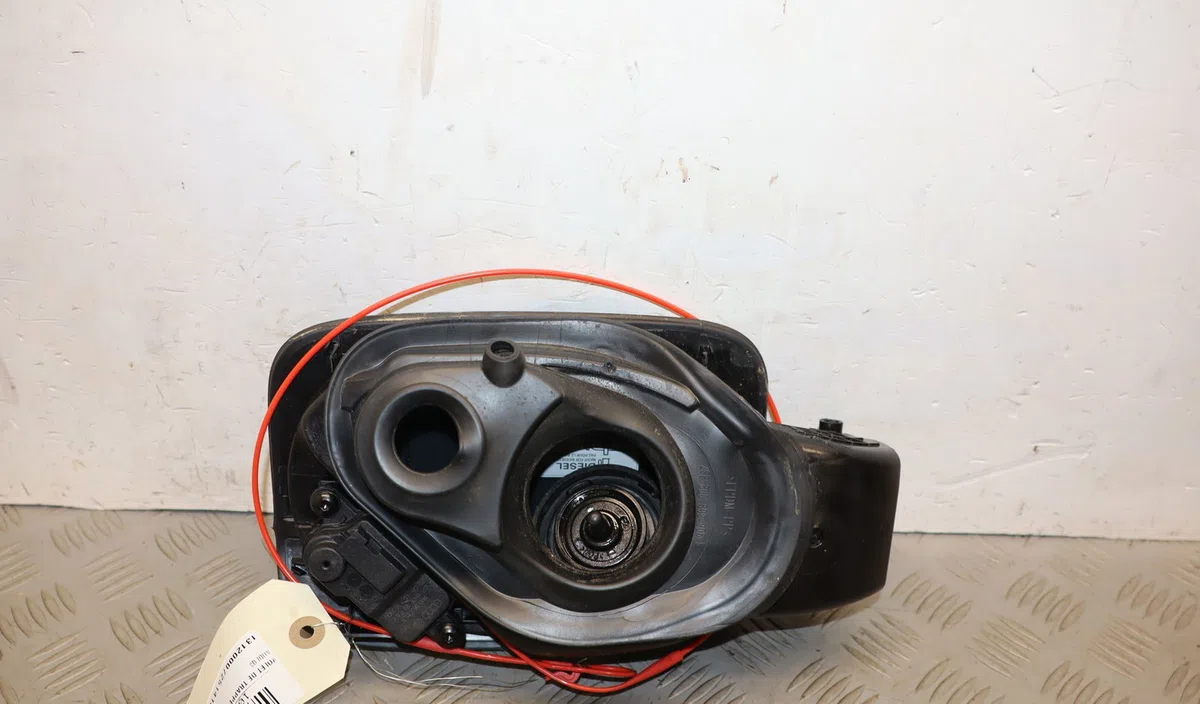 Volet de trappe carburant Audi Q3 (8UB, 8UG) 2.0 tdi quattro (2011-2018) occasion