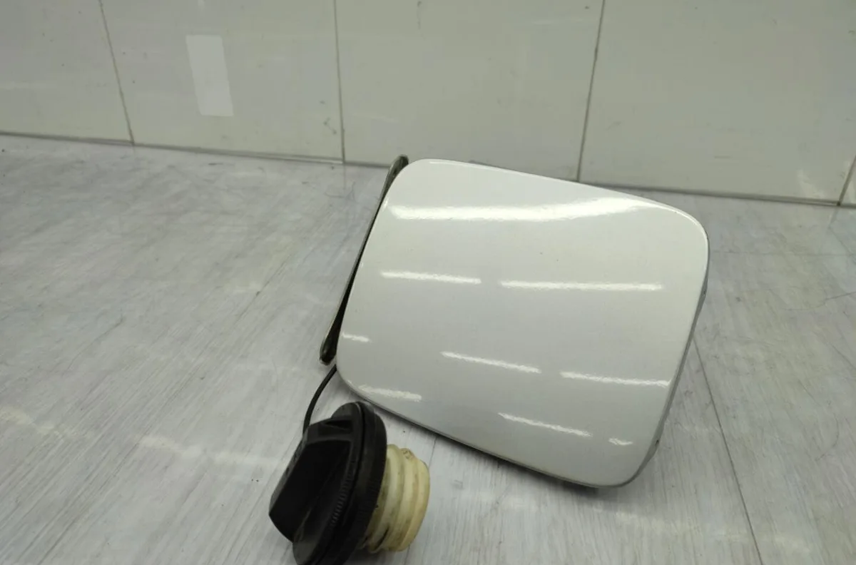 Volet de trappe carburant NISSAN PRIMERA 3 BREAK occasion