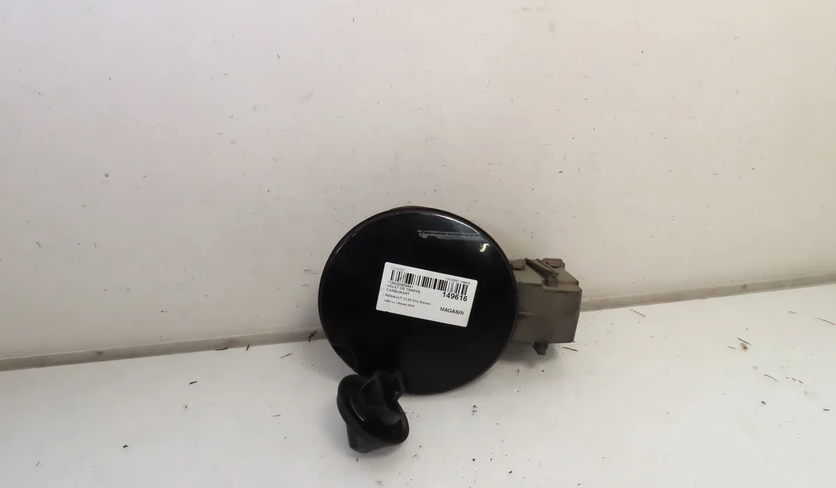 Volet de trappe carburant RENAULT CLIO 2016 occasion