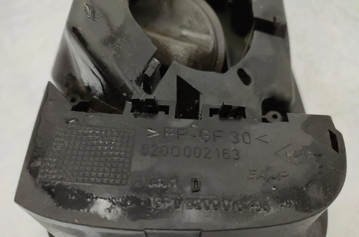 Volet de trappe carburant RENAULT LAGUNA 2 PHASE 1 BREAK occasion