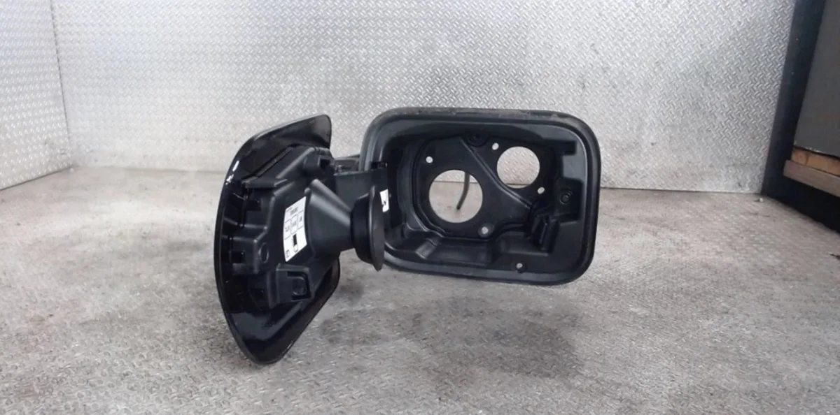 Volet de trappe carburant RENAULT TALISMAN occasion