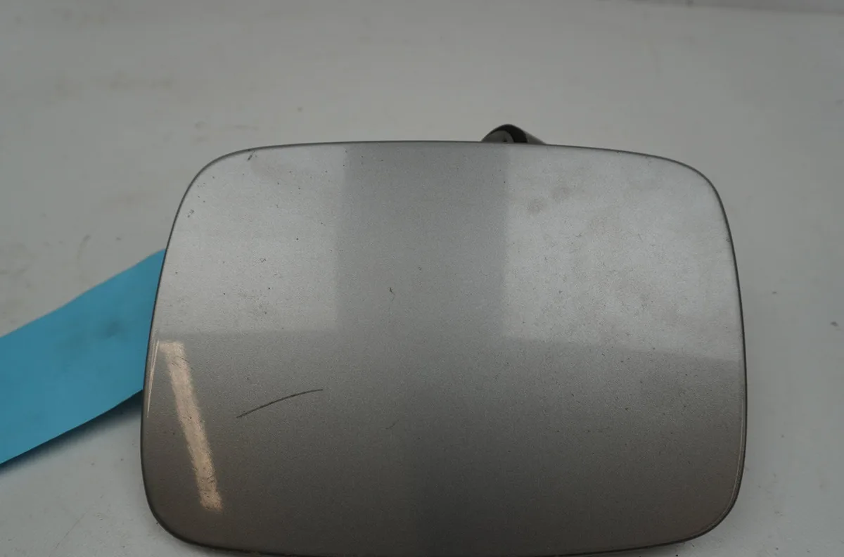 Volet de trappe carburant Toyota PREVIA II (_R3_) 2.0 d-4d (clr30_) (2001-2006) occasion