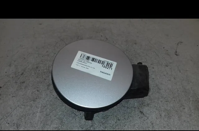 Volet de trappe carburant Volkswagen POLO (9N_, 9A_) 1.4 tdi (2001-2005) 5 portes occasion
